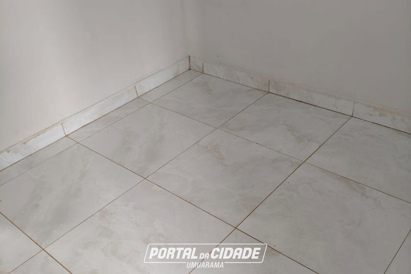 Casa para alugar - 60m&sup2; - CONJUNTO RESIDENCIAL C&Oacute;RREGO LONGE