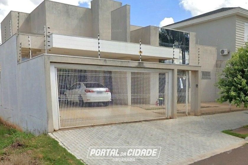 Casa &agrave; venda - 237m&sup2; - Jardim Oliveira