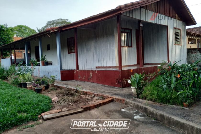 Casa &agrave; venda - 90m&sup2; - Zona VI