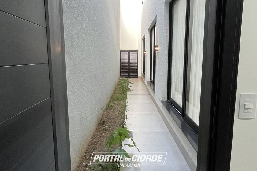 Sobrado &agrave; venda - 360m&sup2; - Condom&iacute;nio Royal Garden