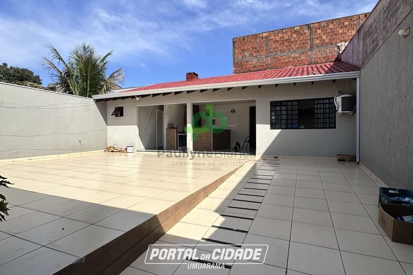 Casa &agrave; venda - 155m&sup2; - Parque Tarum&atilde;