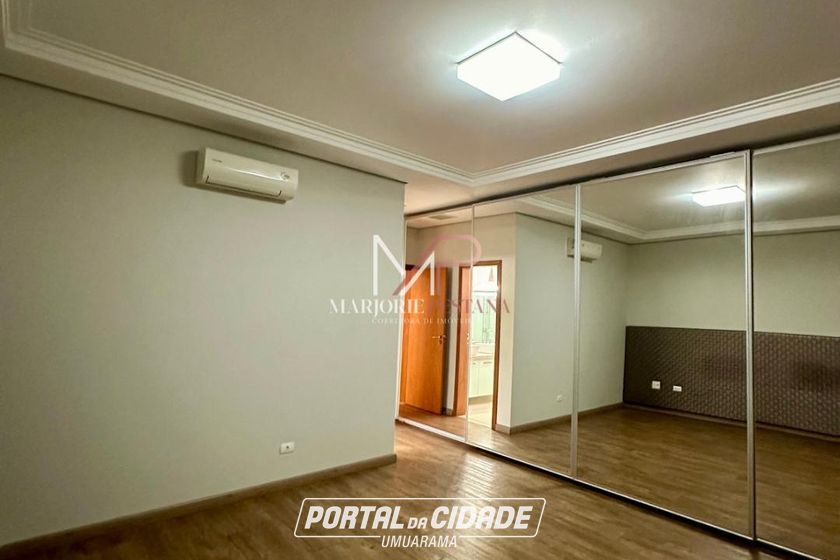 Casa &agrave; venda - 217m&sup2; - Rua Gaivota