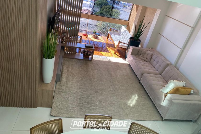 Apartamento &agrave; venda - 363m&sup2; - Zona III
