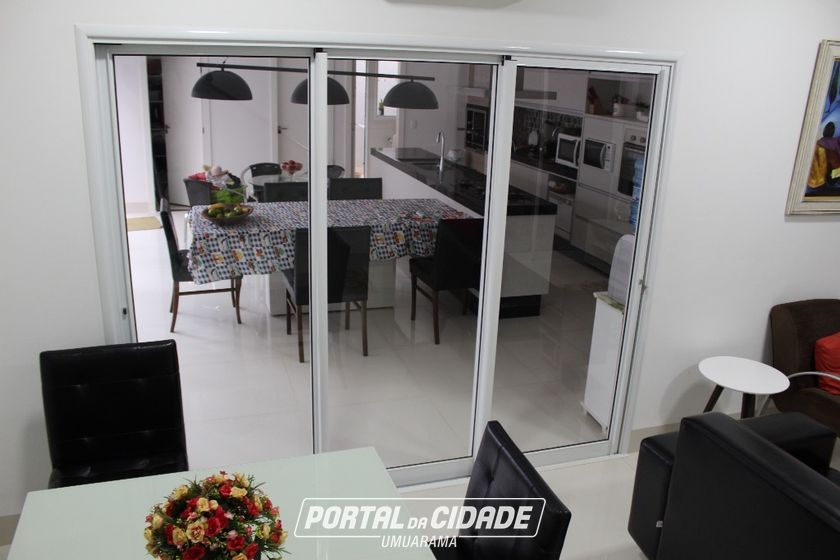 Casa &agrave; venda - 316m&sup2; - Cond. Ecoville Residence