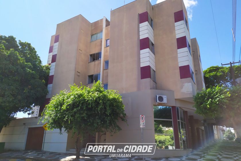 Apartamento para alugar - 49m&sup2; - ZONA III