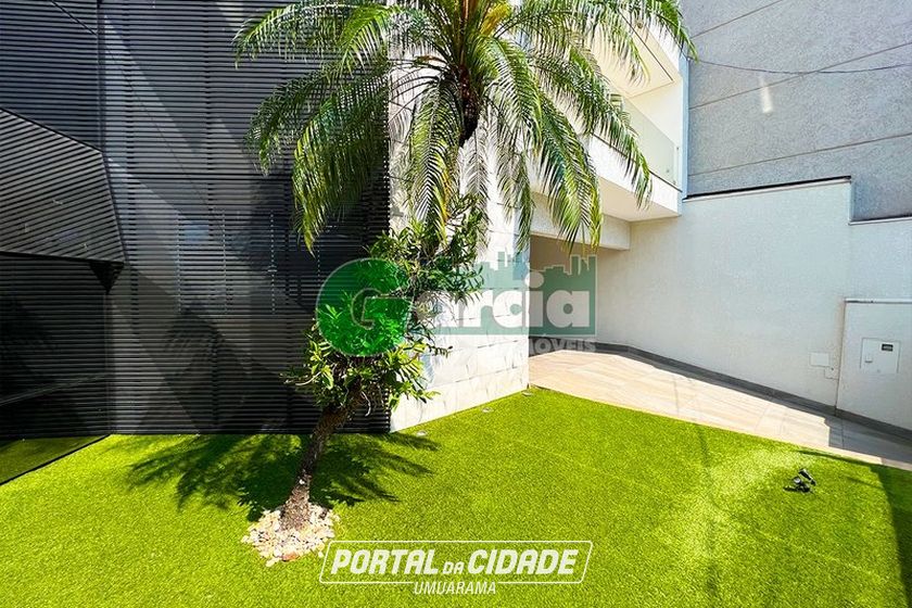 Casa &agrave; venda - 400m&sup2; - Zona II