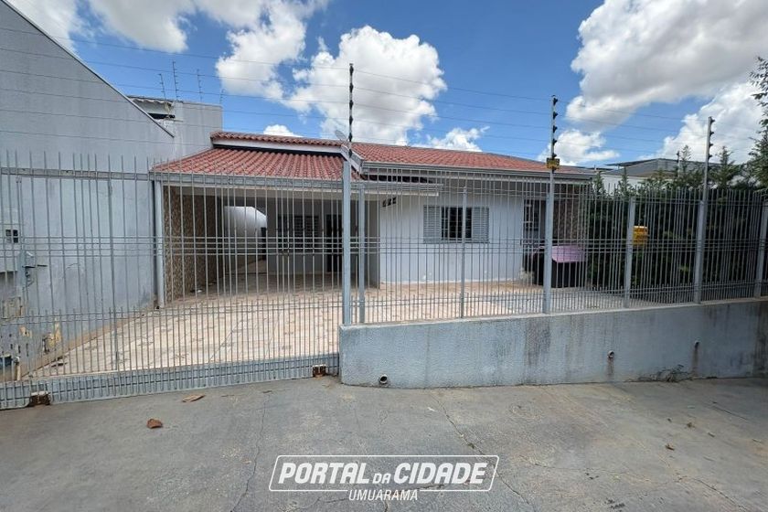 Casa &agrave; venda - 252m&sup2; - Parque Bandeirantes