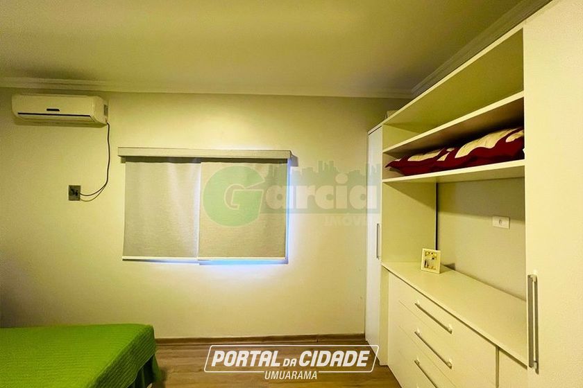 Casa &agrave; venda - 330m&sup2; - .