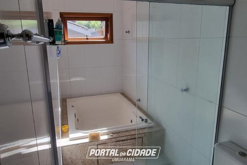 Casa &agrave; venda - 545m&sup2; - Zona VI
