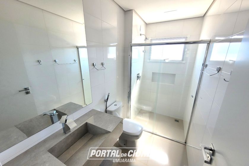 Apartamento para alugar - 121m&sup2; - Zona I