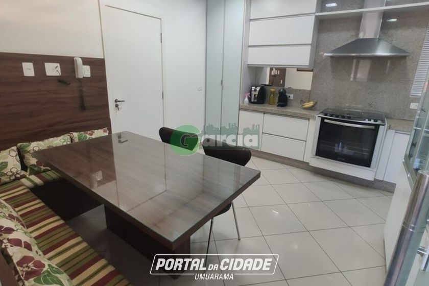 Apartamento &agrave; venda - 131m&sup2; - Zona I