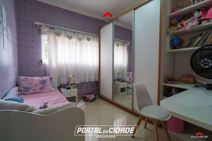 Sobrado &agrave; venda - 225m&sup2; - Jardim Petr&oacute;polis