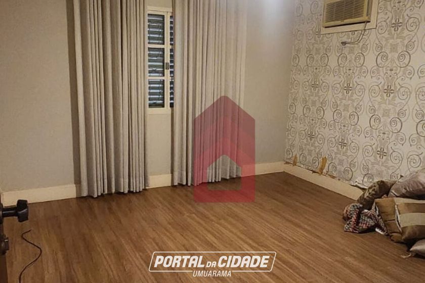 Casa para alugar - 332m&sup2; - Zona I