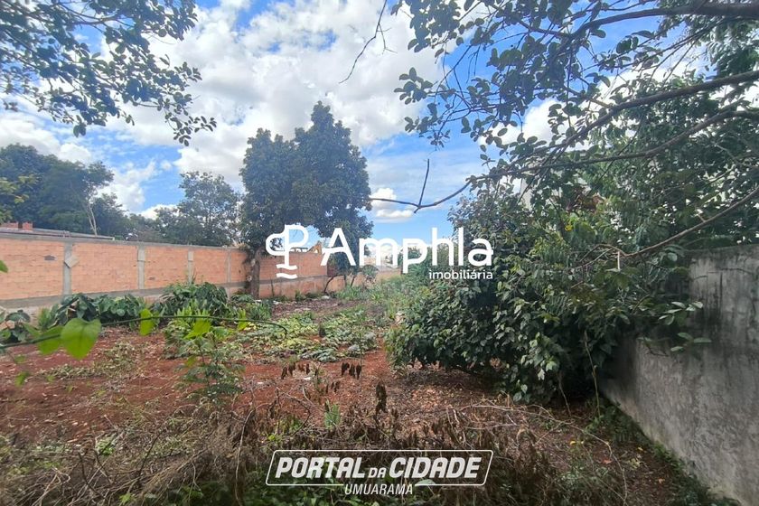 Terreno &agrave; venda - 862m&sup2; - Regi&atilde;o do Lago