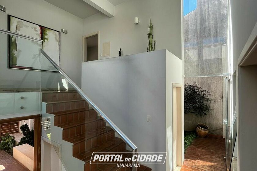 Casa &agrave; venda - 402m&sup2; - Zona I