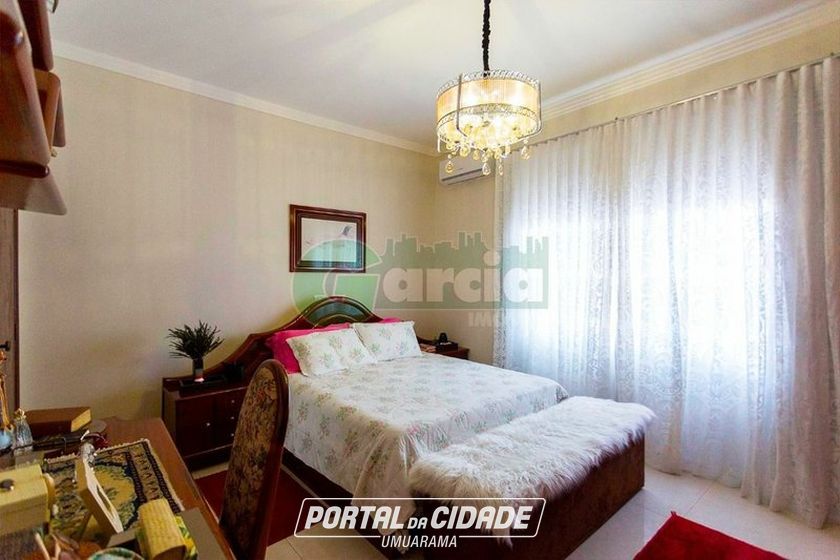 Casa &agrave; venda - 600m&sup2; - Zona II