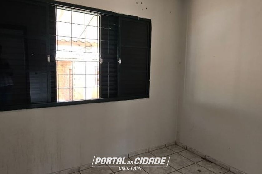 Casa &agrave; venda - 68m&sup2; - CONJUNTO RESIDENCIAL CORREGO LONGE