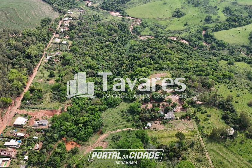 S&iacute;tio &agrave; venda - 242000m&sup2; - &Aacute;rea Rural de Umuarama