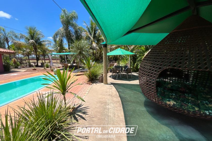 Ch&aacute;cara &agrave; venda - 11000m&sup2; - PR-323
