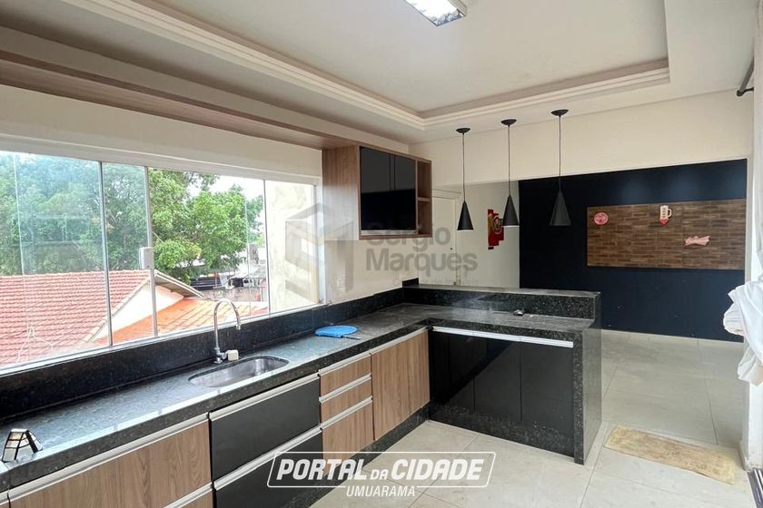Sobrado &agrave; venda - 247m&sup2; - Zona VI