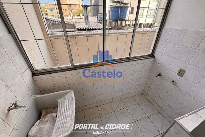 Apartamento para alugar - 53m&sup2; - ZONA III