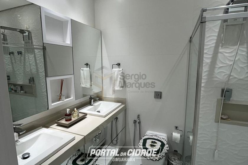 Casa &agrave; venda - 275m&sup2; - Condom&iacute;nio Royal Garden