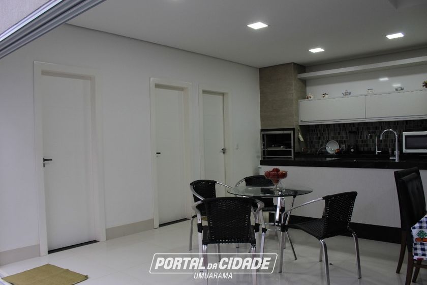 Casa &agrave; venda - 316m&sup2; - Cond. Ecoville Residence