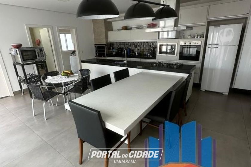 Casa &agrave; venda - 267m&sup2; - Ecoville Residence