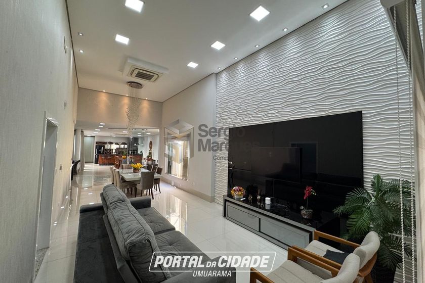 Casa &agrave; venda - 415m&sup2; - Zona V