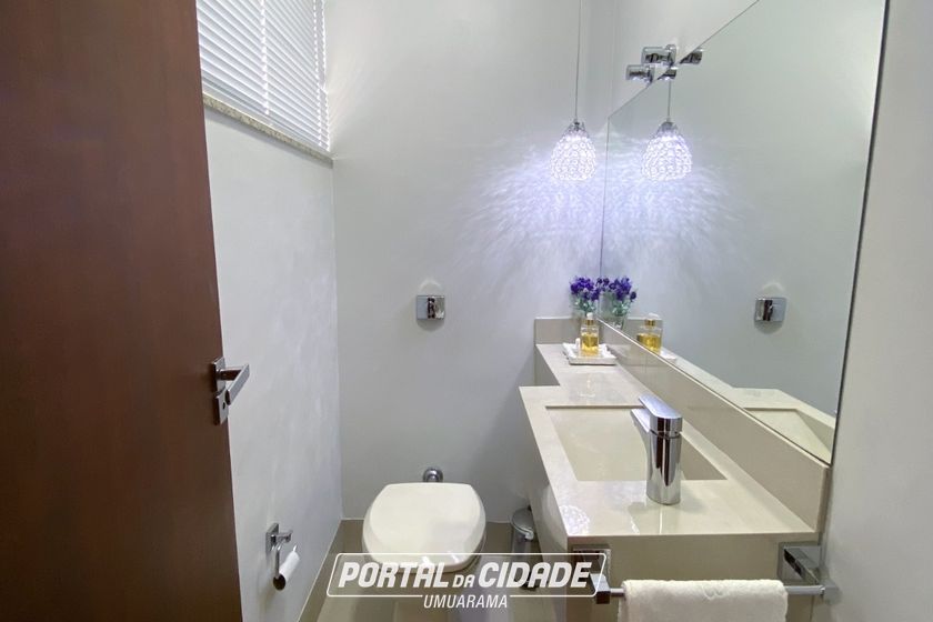 Sobrado &agrave; venda - 259m&sup2; - Parque Alphaville