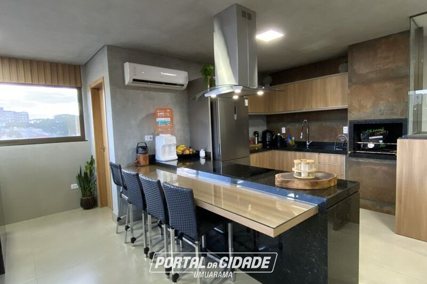 Apartamento &agrave; venda - 144m&sup2; - ZONA III