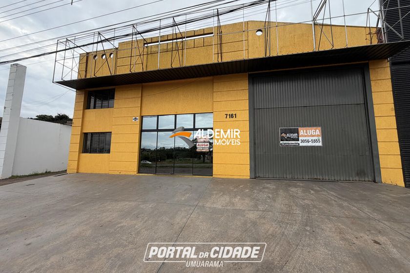 Sal&atilde;o Comercial para alugar - 345m&sup2; - Parque Bonfim