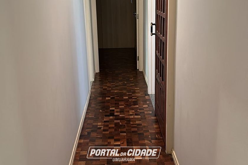 Casa &agrave; venda - 372m&sup2; - Zona I-A