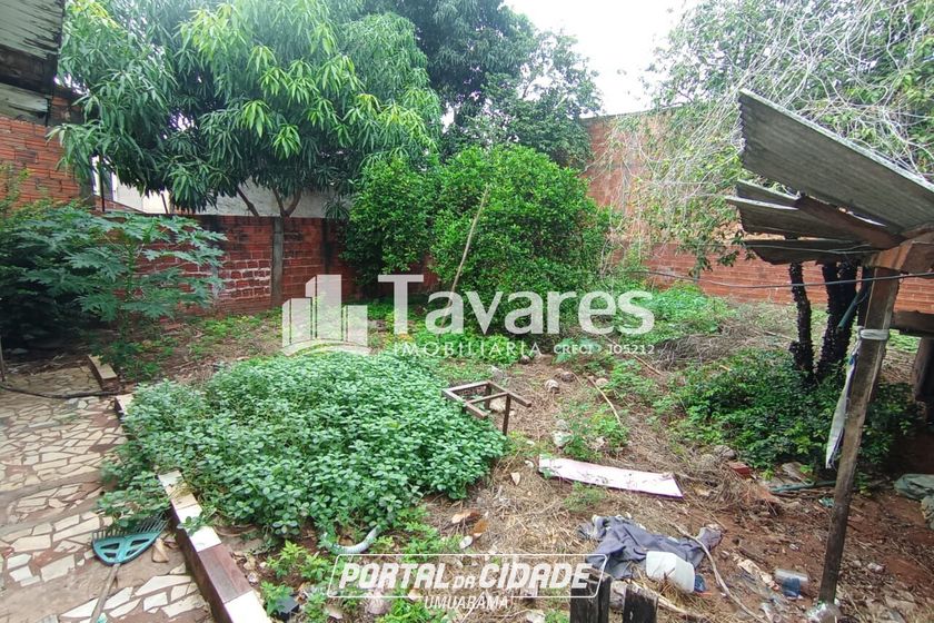 Casa &agrave; venda - 250m&sup2; - Conjunto Residencial Ouro Branco