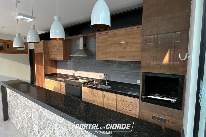 Sobrado &agrave; venda - 428m&sup2; - Jardim Imigrantes II