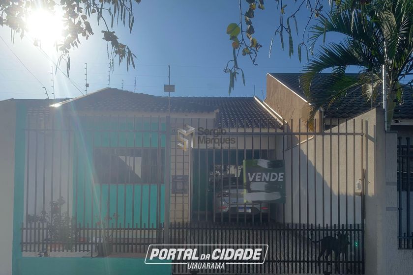 Casa &agrave; venda - 150m&sup2; - JARDIM DIAS