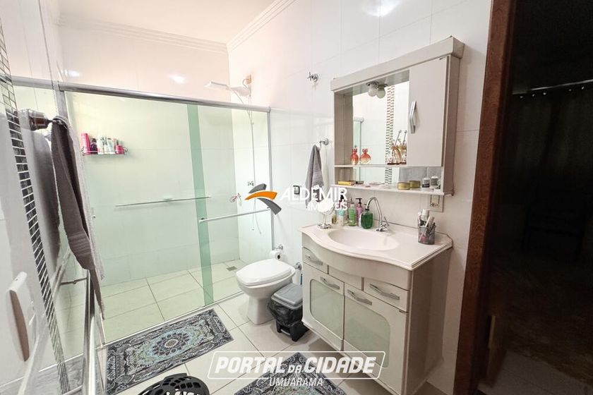 Casa &agrave; venda - 130m&sup2; - Jardim Villa Romana
