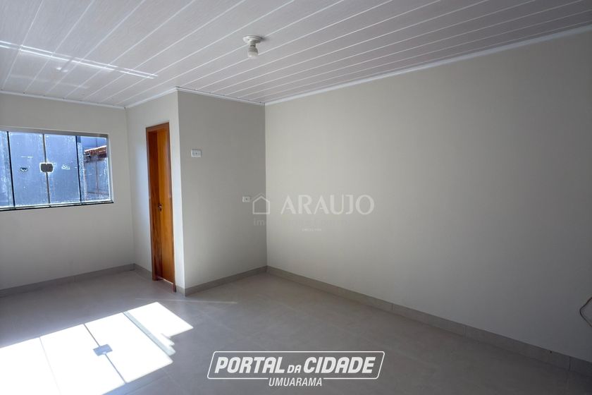 Casa &agrave; venda - 250m&sup2; - Jardim Uni&atilde;o