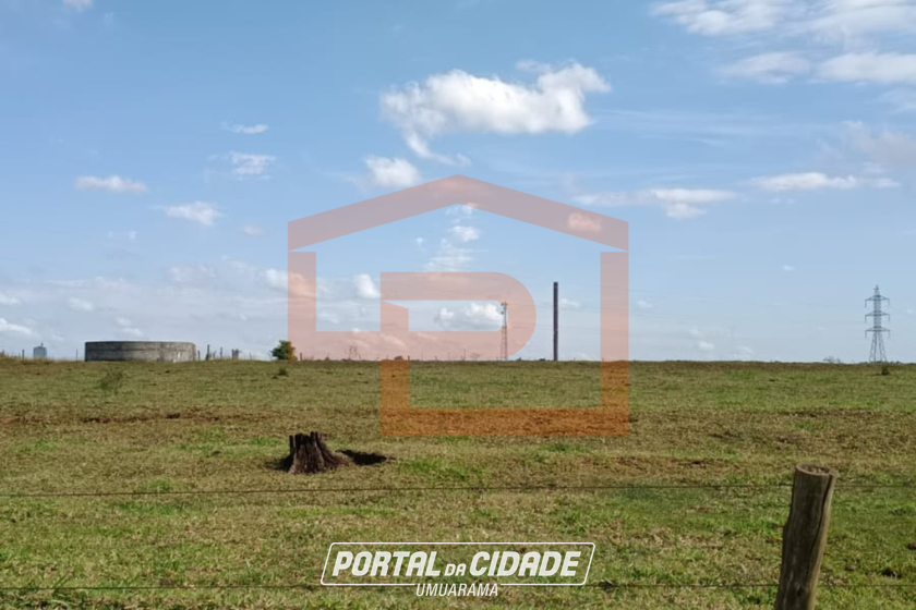 Ch&aacute;cara &agrave; venda - 20000m&sup2; - Zona Rural