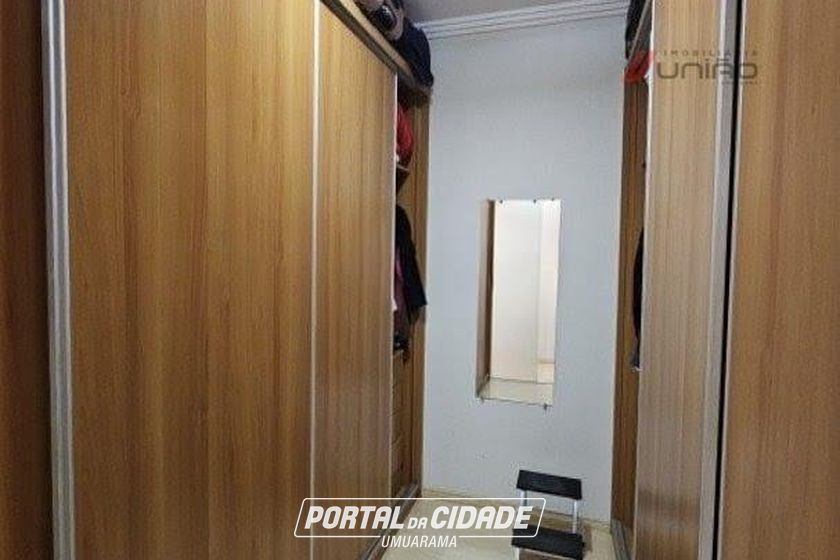 Casa &agrave; venda - 292m&sup2; - Zona III