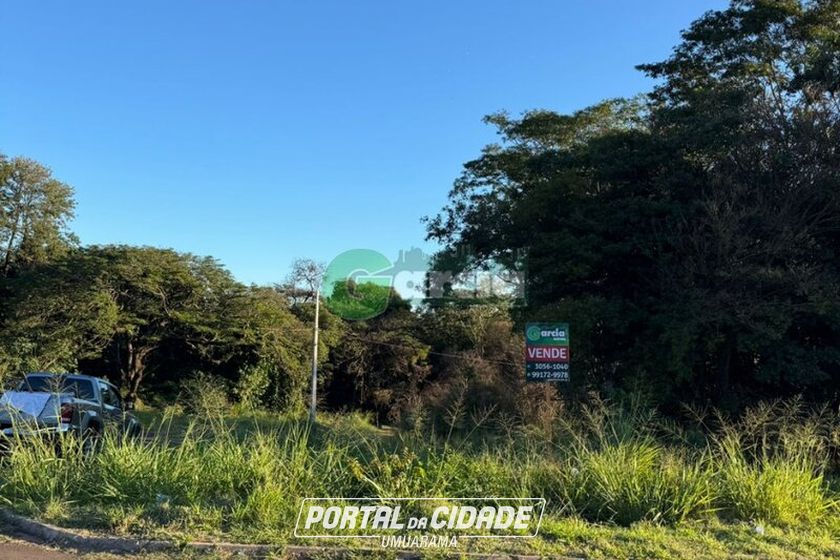 Terreno &agrave; venda - 612m&sup2; - Zona I