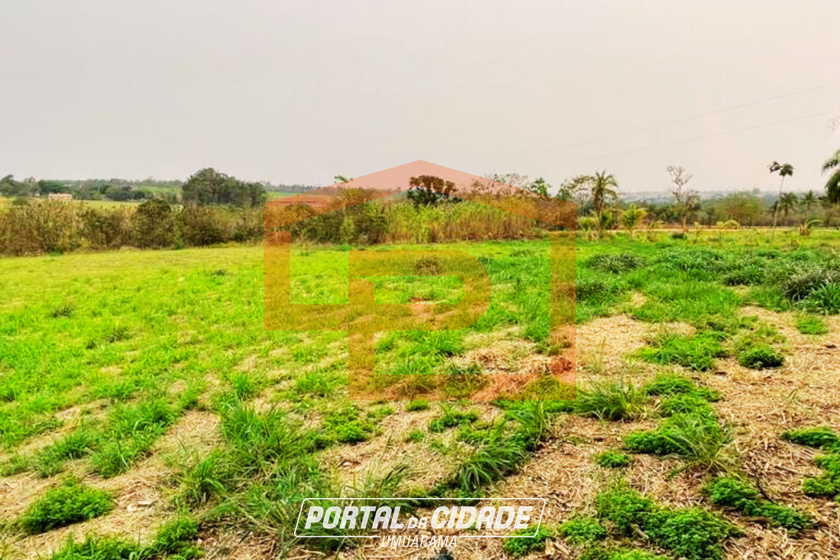 Ch&aacute;cara &agrave; venda - 7000m&sup2; - As margens da rodovia PR-323