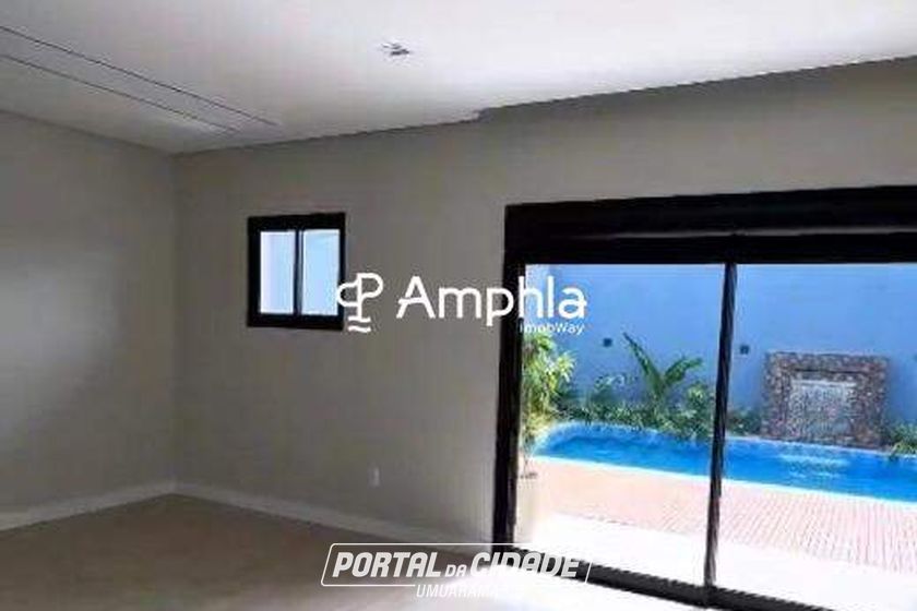 Casa &agrave; venda - 196m&sup2; - Vila Industrial