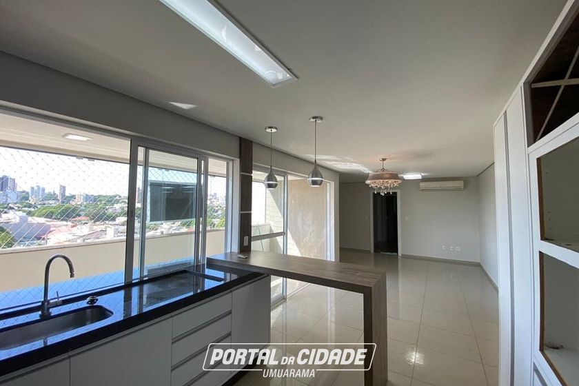 Apartamento &agrave; venda - 126m&sup2; - Zona I
