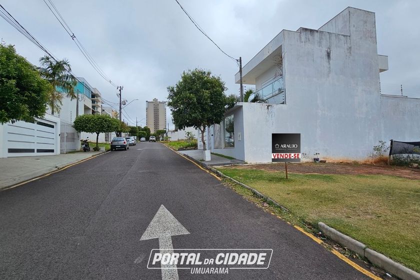 Terreno &agrave; venda - 177m&sup2; - Jardim Tup&atilde;