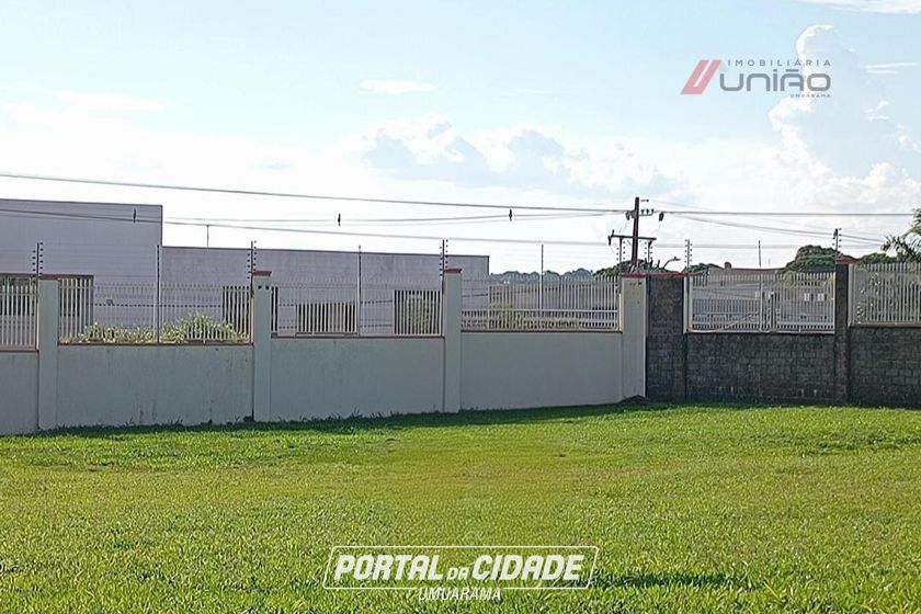 Terreno &agrave; venda - 892m&sup2; - Zona III