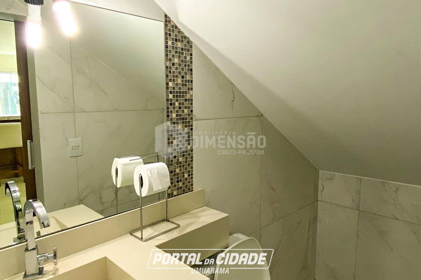 Sobrado &agrave; venda - 452m&sup2; - Zona I