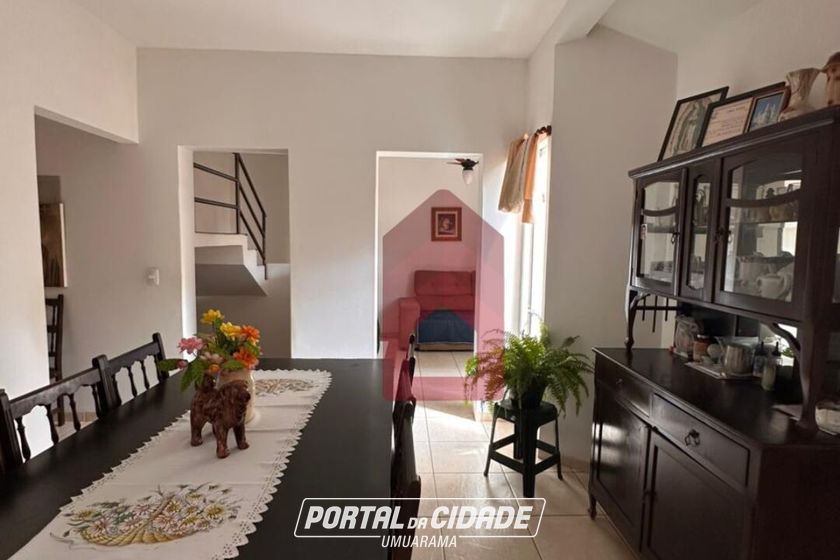 Casa &agrave; venda - 243m&sup2; - Zona V