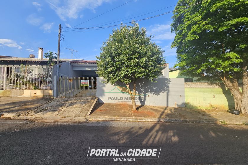 Casa &agrave; venda - 142m&sup2; - CONJUNTO RESIDENCIAL GUARANI