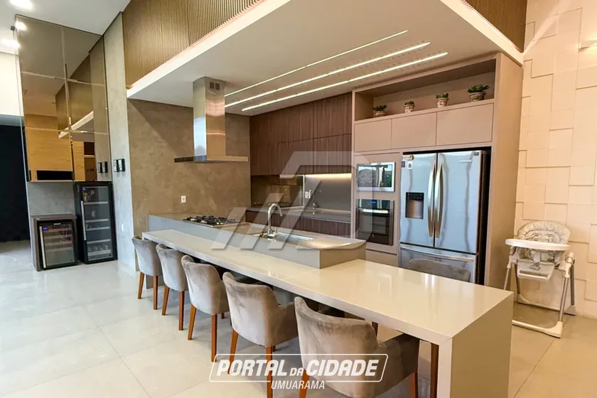 Casa &agrave; venda - 280m&sup2; - Zona VII